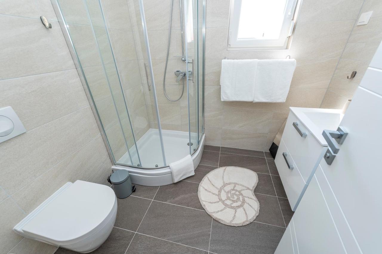Luxury Apartments - La Vir 1 & 2 מראה חיצוני תמונה